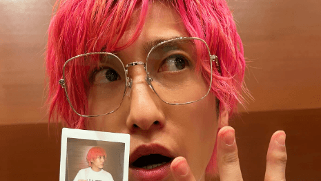 気がつけば34歳!」EXIT兼近大樹が誕生日を報告、恒例のチェキ会も大 気がつけば34歳!」EXIT兼近大樹が誕生日を報告、恒例のチェキ会も大